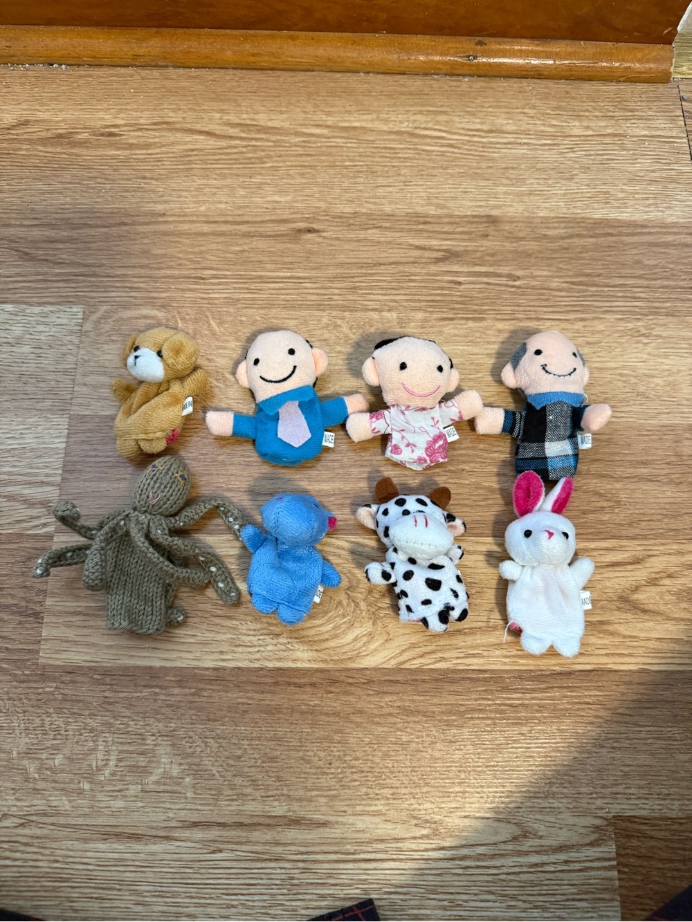 Mixed Lot Of 8 Finger Puppets for Toddlers or Pre Schoolers Home or Classroom